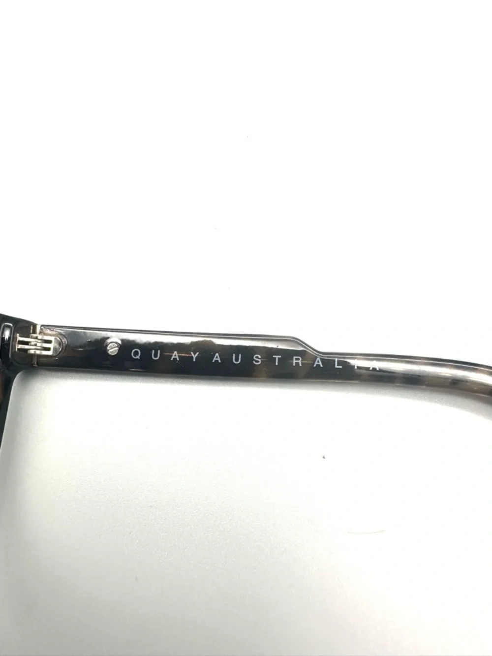 Quay Australia Hardwire Mini Blue Light Glasses Tortoise Square Clear Lens 126 - Picture 5 of 6